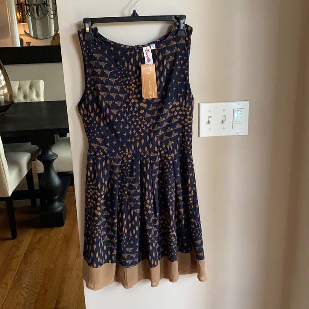 Francesca Emmelee dress size M